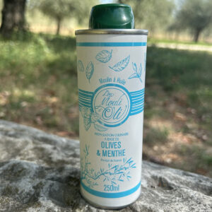 Huile d'olive parfumée à la menthe